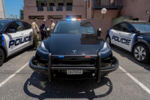 Policía de Pasadena Sur flota eléctrica autos Tesla
