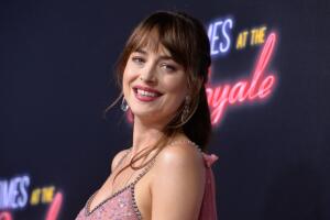 dakota-johnson.jpg