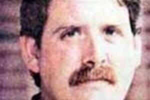 Se busca: Lorrie John Trites