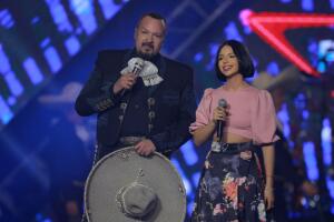 Pepe y Angela Aguilar.jpg