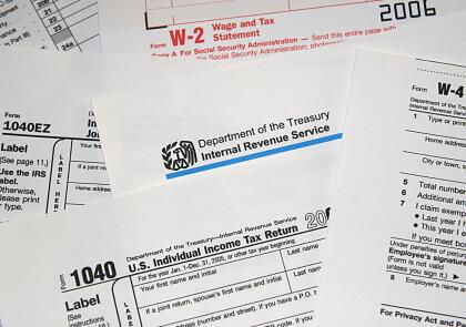 Washington, UNITED STATES: This 24 March, 2006 photo shows US Internal Revenue Service (IRS) tax forms. April 15 marks the date for US taxpayers to file their returns. AFP PHOTO/Karen BLEIER (Photo credit should read KAREN BLEIER/AFP via Getty Images)