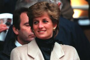 lady-diana-1400x800-1117.jpg
