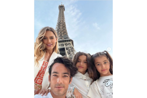 aaron-diaz-esposa-hijas.png