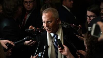 El 'impeachment' a Trump lleva a un representante demócrata a considerar hacerse republicano y su equipo lo abandona