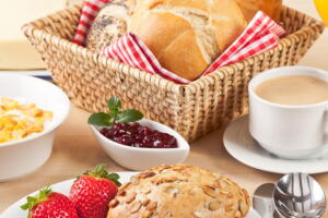 cafe-da-manha-cesta_0.jpg