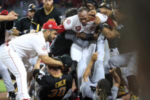 Pittsburgh Pirates  v Cincinnati Reds