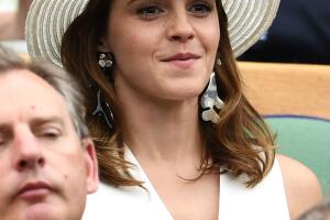 emma-watson-wimbledon-2018.jpg