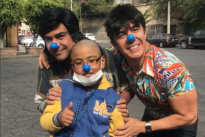 Nosotros los Guapos | Albertano y El Vitor