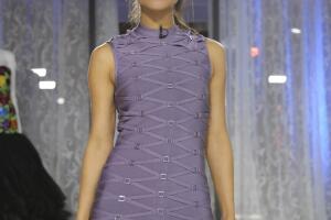 Los looks de Alejandra Espinoza en La Reina de la Canción