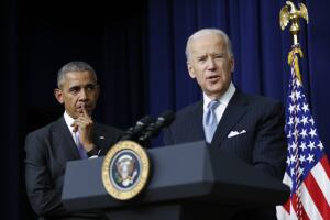 Barack Obama y Joe Biden (foto de archivo)