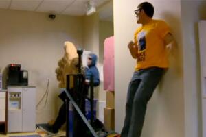 Jackass 3d - the high five.jpg