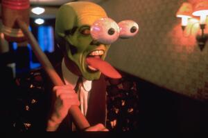 ‘The Mask’ (1994) Jim Carrey Grosby.jpg