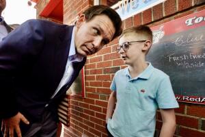 Ron DeSantis, Elliot Perry