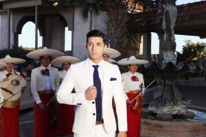 Moda para el Día de San Valentín de Austin para el mundo 