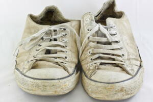 como-limpar-tenis-1.jpg