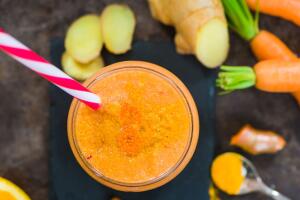 suco-gengibre-cenoura-0820-1400x800.jpg