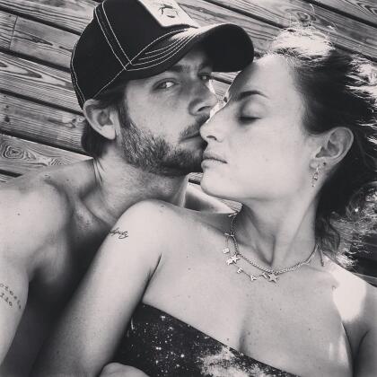 Al poco tiempo de terminar con Adrián Uribe, Marimar Vega comenzó a ser relacionada con el actor argentino Horacio Pancheri, con quien continúa saliendo en la actualidad.