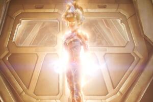 captain-marvel-space04.jpg