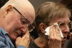 Thompson lágrimas AP.jpg