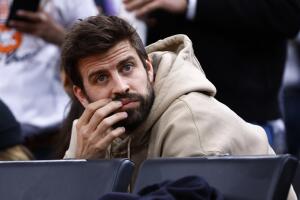 PREMIUM EXC Gerard Pique