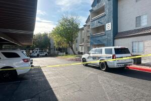 Incendio cobra la vida de tres personas en complejo de apartamentos en Phoenix