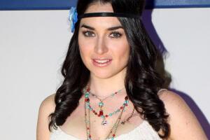 Wendy González es Brisa en "Antes muerta que Lichita"