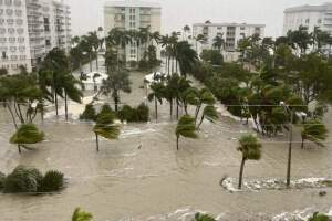 Naples streets after Ian Sept 28, 2022