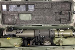 lanzamisiles equipaje aeropuerto San Antonio