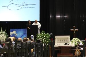 Dan el último adiós a Emilio Navaira en Ceremonia Pública