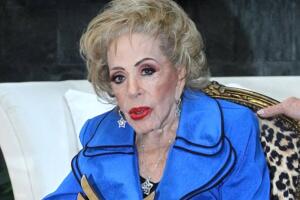 Silvia Pinal presentó "un bajón" en su salud: esto se sabe de su estado