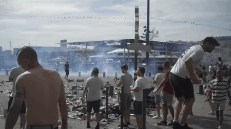 12bc810f-588d-48c7-a238-3ca9556599e9.gif