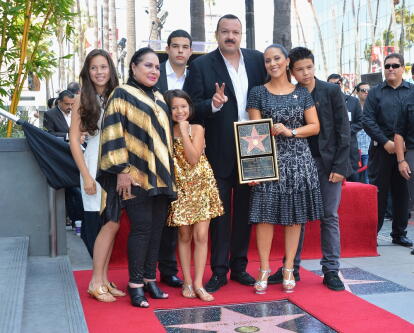 Sentencian Al Hijo De Pepe Aguilar Y No Pagara Con Carcel Por Trafico De Indocumentados La cantante ángela aguilar recibió duras críticas por parte de diversos usuarios luego de que un perfil de facebook, cercano a la arquidiócesis de san juan de los lagos, diera a conocer que no se presentó a cantarle las conocidas mañanitas a la matrona de la localidad. sentencian al hijo de pepe aguilar y no