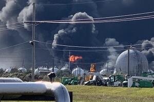 GALERIA FUEGO/EXPLOSIONHOUSTON6.jpg