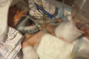  Jaxson se encuentra hospitalizado en condición estable, pero crítica.