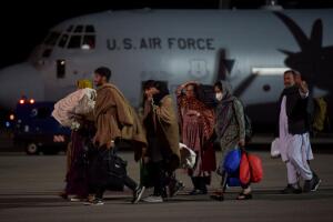 TOPSHOT-KOSOVO-AFGHANISTAN-CONFLICT-EVACUATION
