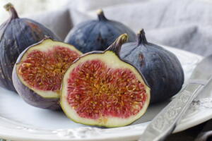 Conheça os benefícios da fruta para a saúde e a dieta
