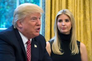 Ivanka Trump y su esposo Jared Kushner en el funeral de su madre, Ivana Trump, el 20 de julio de 2022.
