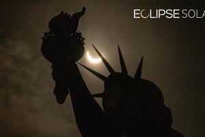 ECLIPSE-ESTATUA.jpeg