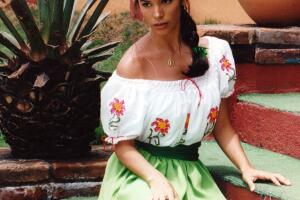 Bibi Gaytán 'Camila' 1998. 
