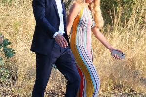 PREMIUM EXC Gerard Pique, Clara Chia Marti