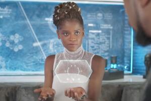 Shuri black panther marvel.jpg