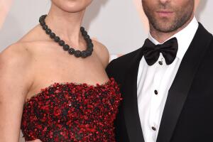 Adam Levine y Behati Prinsloo
