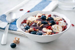 Café da manhã com açaí