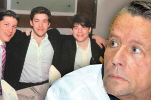 Alfredo Adame y sus tres hijos varones