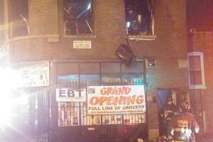 Incendio en edificio de Humboldt Park