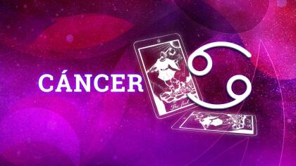 Cáncer Lee Tu Horóscopo De Predicciones De Año Nuevo 2021 En Univision Horóscopos Horóscopos Predicciones Zodiacales 2021 Univision
