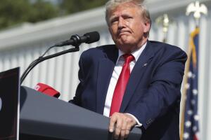 Donald Trump / Fallo por falsear estados financieros de su empresa