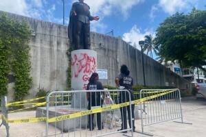 Ponce de Leon/estatua13.jpg