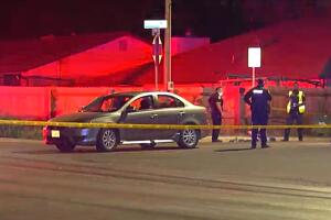 San Antonio tiroteo en San Antonio Bexar County Javier Salazar Crosswood Road Waterside Drive hombre muerto