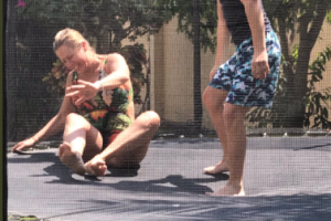 Lety Calderón se divierte con sus hijos